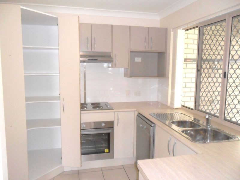 4 Tobruk Cl, Caboolture South QLD 4510