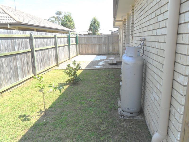 4 Tobruk Cl, Caboolture South QLD 4510