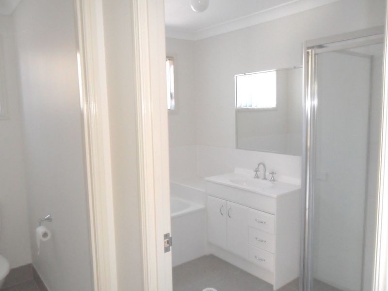 16 Adrian St, Caboolture QLD 4510