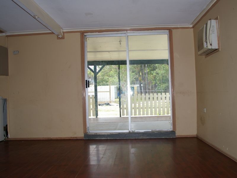 27 Moon Street, Caboolture South QLD 4510