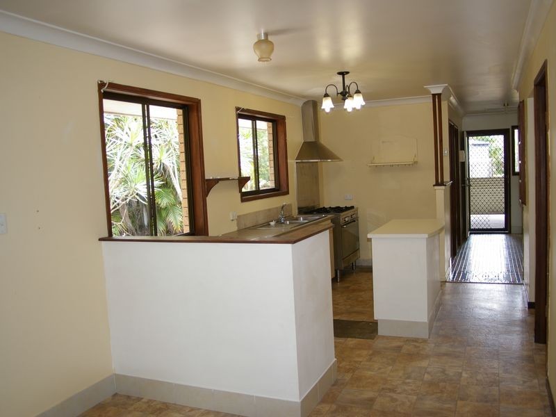 42 Flowers Rd, Caboolture QLD 4510