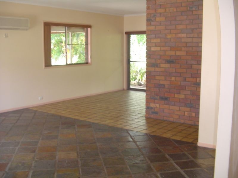 51 Buchanan Rd, Morayfield QLD 4506