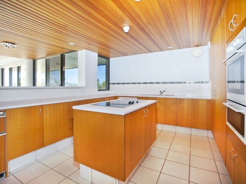 4/24 Spinnaker Dr, Sandstone Point QLD 4511