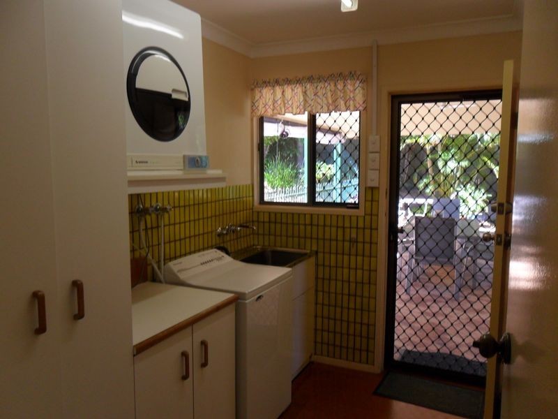 8 Michel Ct, Petrie QLD 4502