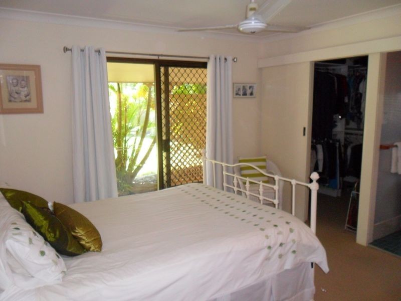 8 Michel Ct, Petrie QLD 4502