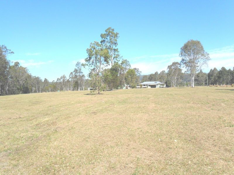 58 Hampton Rd, Rocksberg QLD 4510