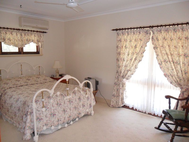 58 Hampton Rd, Rocksberg QLD 4510