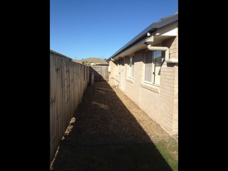 5 Jan Ct, Caboolture QLD 4510