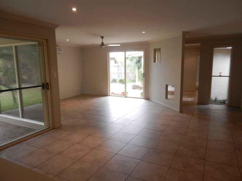 6 Sellens Ct, Ningi QLD 4511