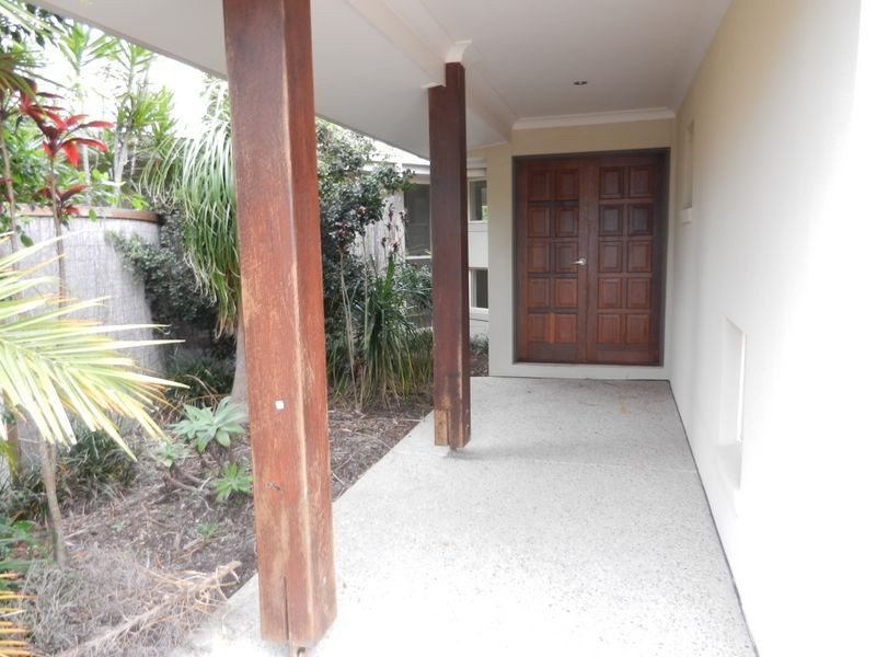 6 Sellens Ct, Ningi QLD 4511