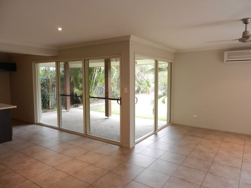 6 Sellens Ct, Ningi QLD 4511