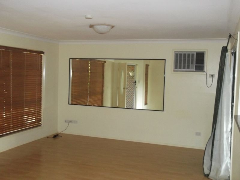 5 Crestleigh Ct, Morayfield QLD 4506