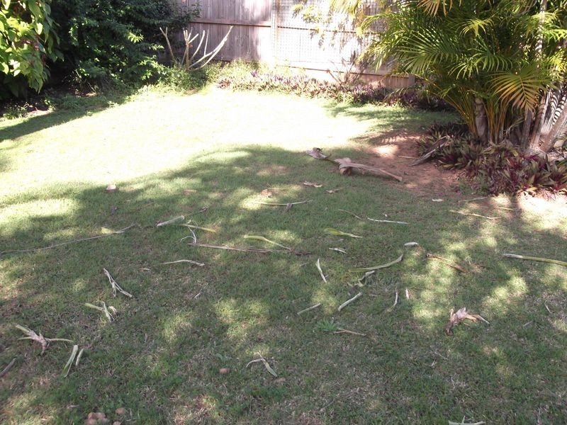 5 Crestleigh Ct, Morayfield QLD 4506