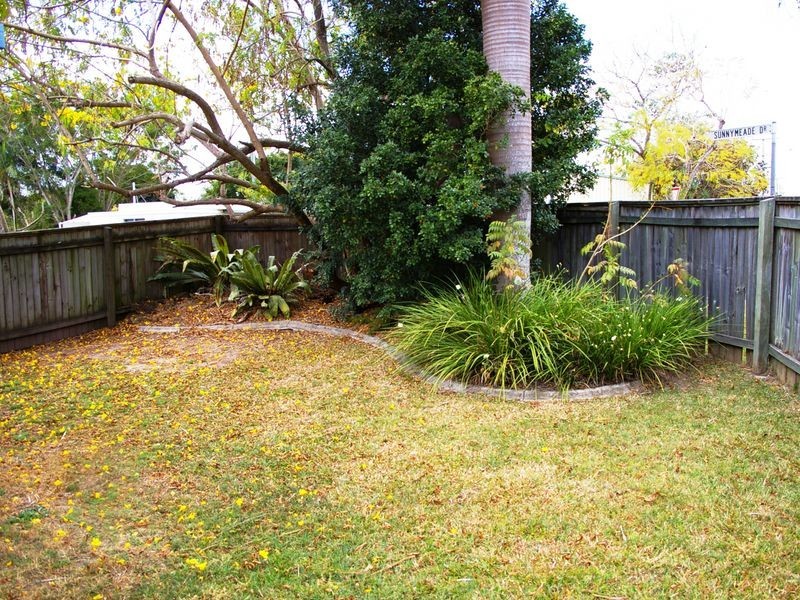 1 Sunnymeade Drive, Caboolture QLD 4510