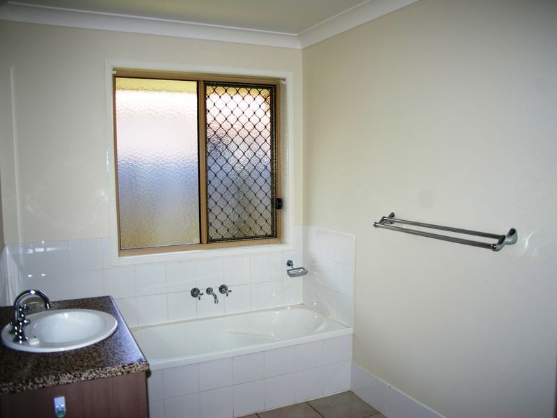 14 Hollywood Avenue, Bellmere QLD 4510