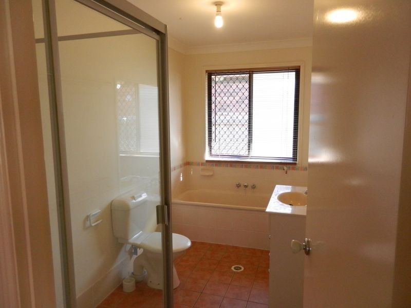 32 Ronald Court, Morayfield QLD 4506