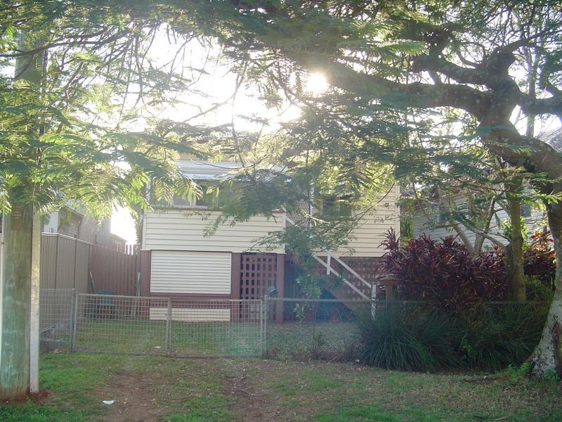 405 Scarborough Rd, Scarborough QLD 4020