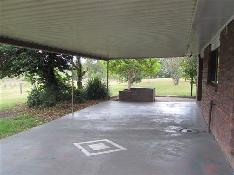 33 Moorina Rd, Caboolture QLD 4510