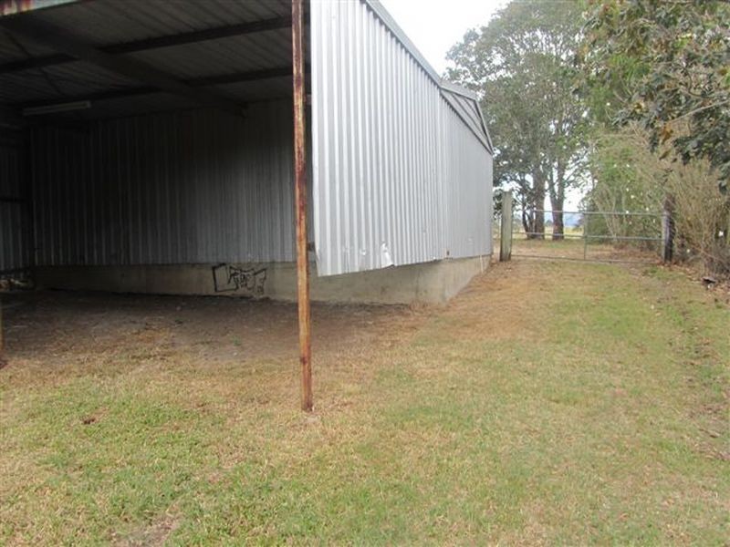 33 Moorina Rd, Caboolture QLD 4510