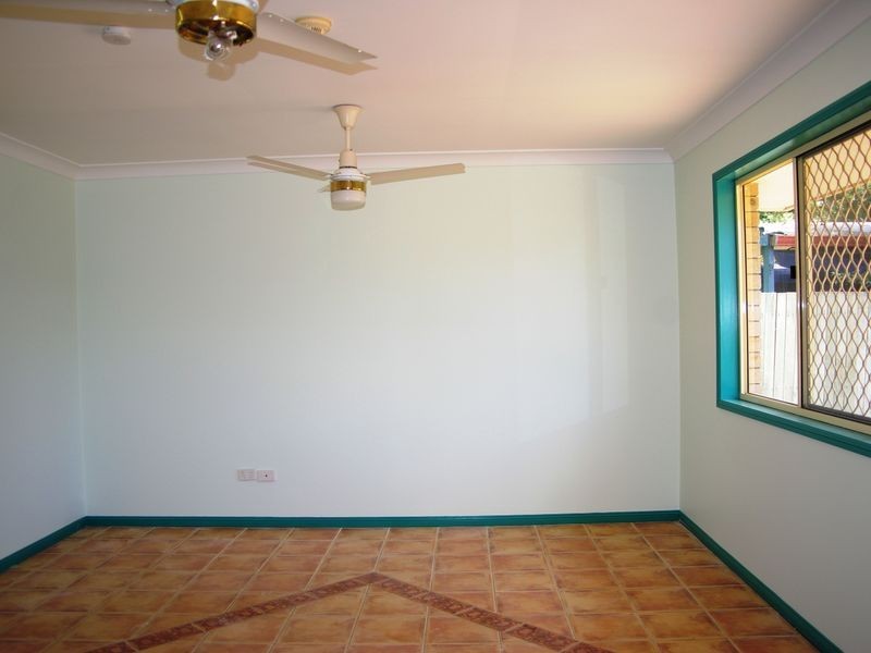 5 Parkridge Av, Upper Caboolture QLD 4510