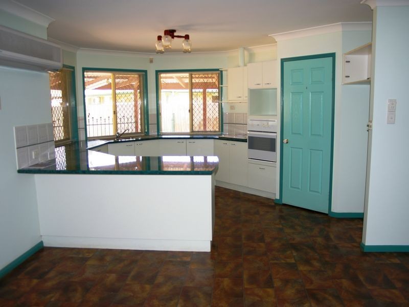 5 Parkridge Av, Upper Caboolture QLD 4510