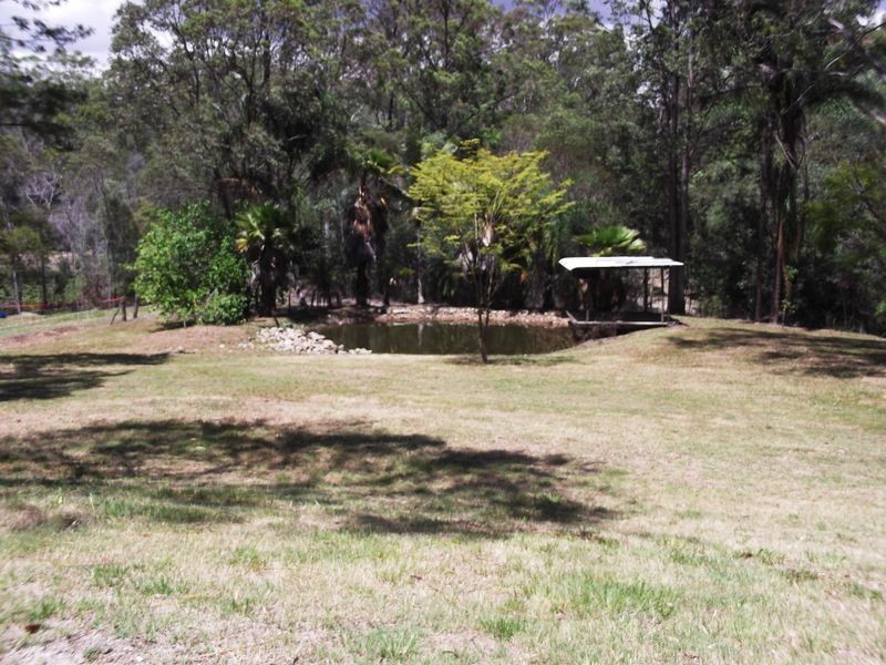 86 Jackson Rd, Bellmere QLD 4510