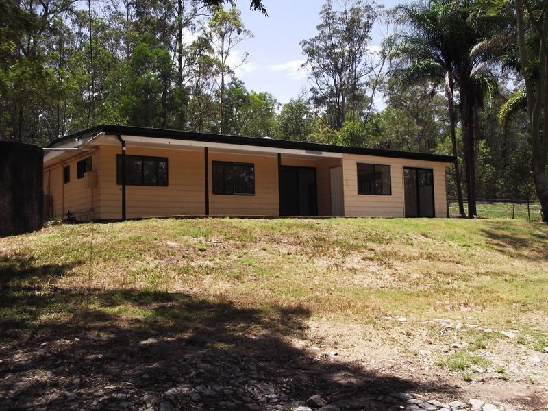 86 Jackson Rd, Bellmere QLD 4510