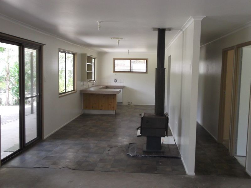 86 Jackson Rd, Bellmere QLD 4510