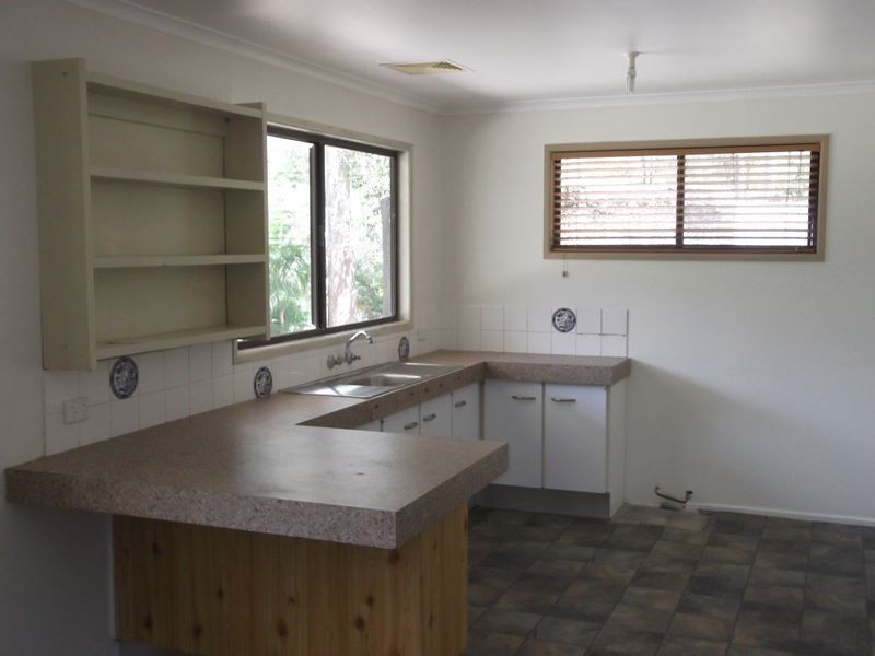 86 Jackson Rd, Bellmere QLD 4510