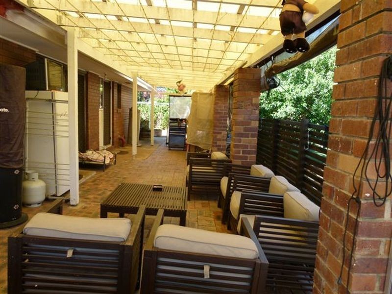 8 Dawlish Court, Alexandra Hills QLD 4161