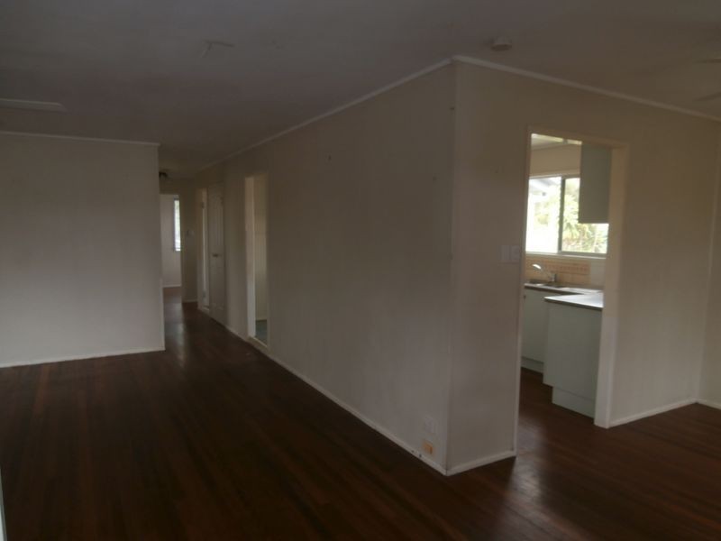 8 Kennedy St, Caboolture QLD 4510