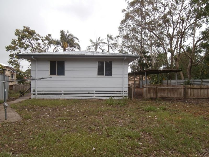 8 Kennedy St, Caboolture QLD 4510