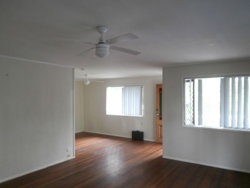 8 Kennedy St, Caboolture QLD 4510