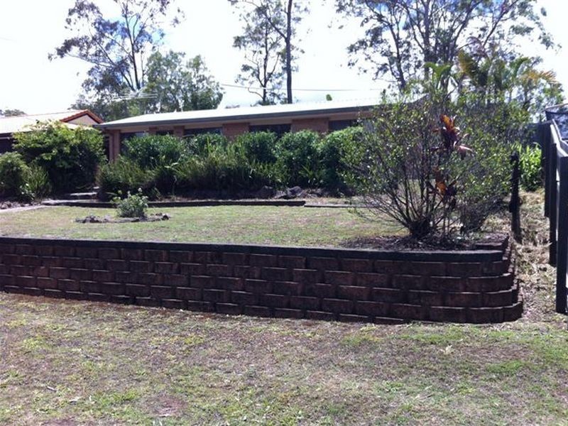 84 Curran St, D’aguilar QLD 4514