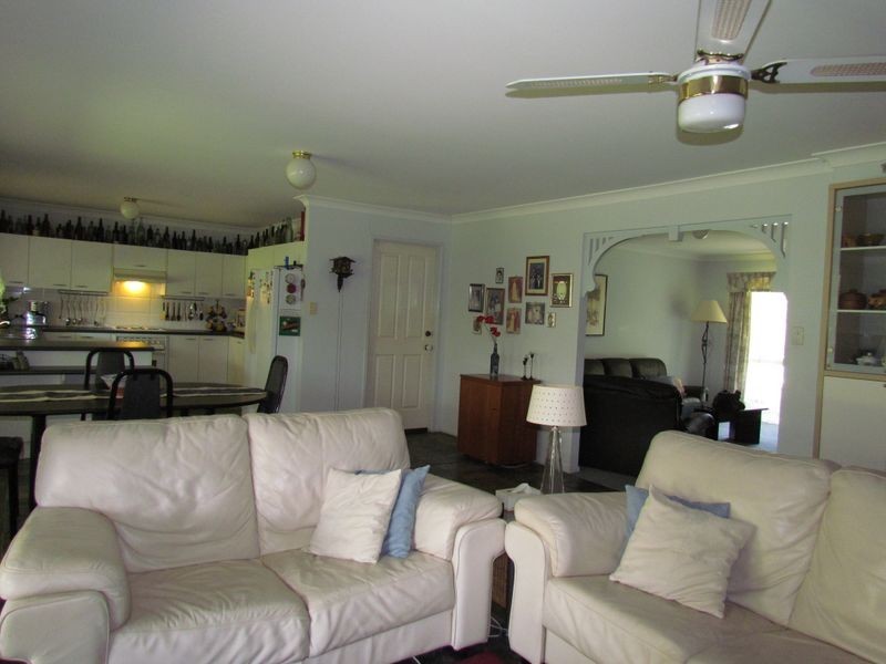 3 Long Ct, Morayfield QLD 4506