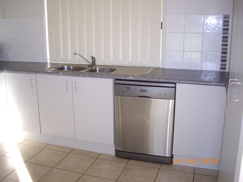 80 Pauls Rd, Upper Caboolture QLD 4510