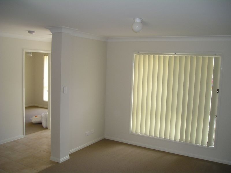 80 Pauls Rd, Upper Caboolture QLD 4510