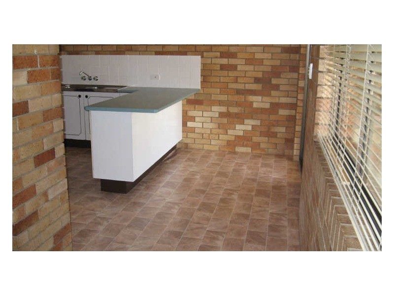 4/45 Lower King Street, Caboolture QLD 4510
