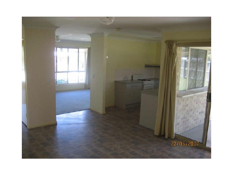 60 Dundee Drive, Morayfield QLD 4506