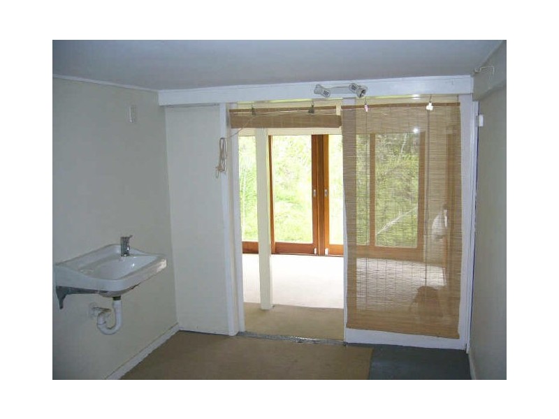 14 Glenrosa Rd, Red Hill QLD 4059