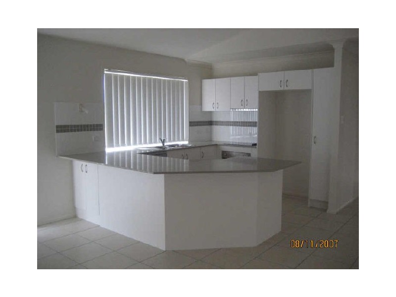 8 Drew Court, Morayfield QLD 4506