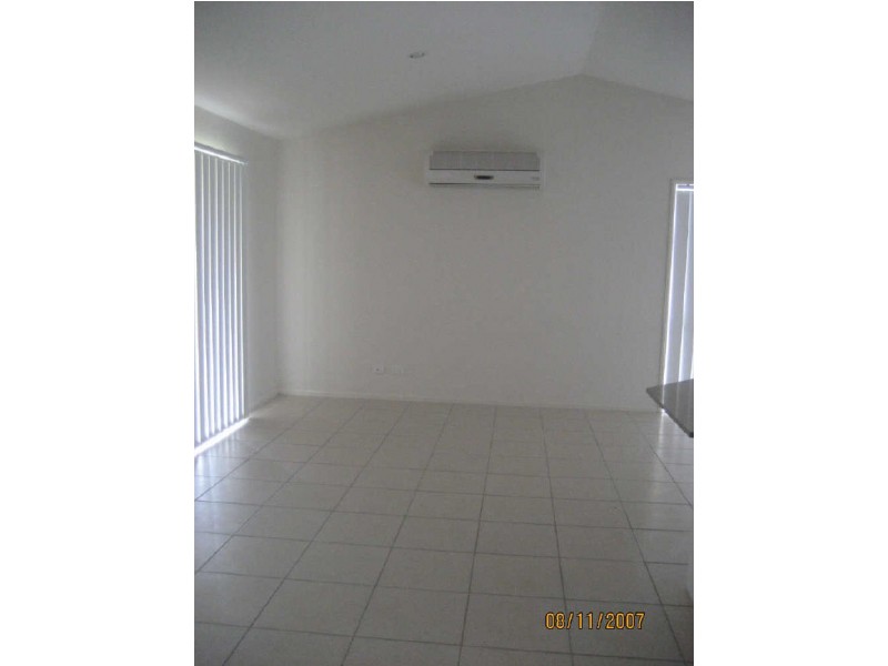 8 Drew Court, Morayfield QLD 4506