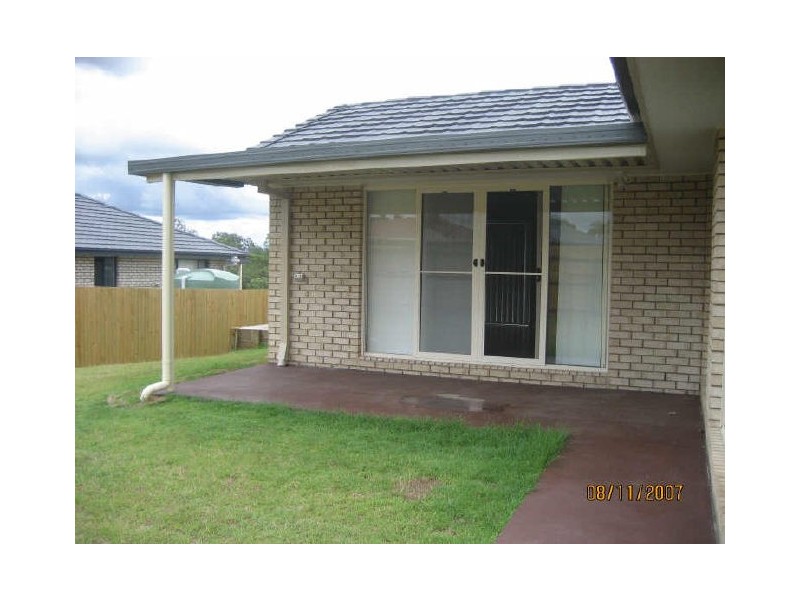 8 Drew Court, Morayfield QLD 4506
