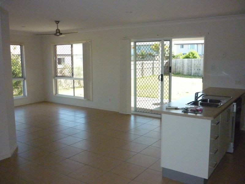 13 Dudley Court, Burpengary QLD 4505