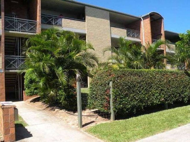1/2 Rogers Crescent, Caboolture QLD 4510