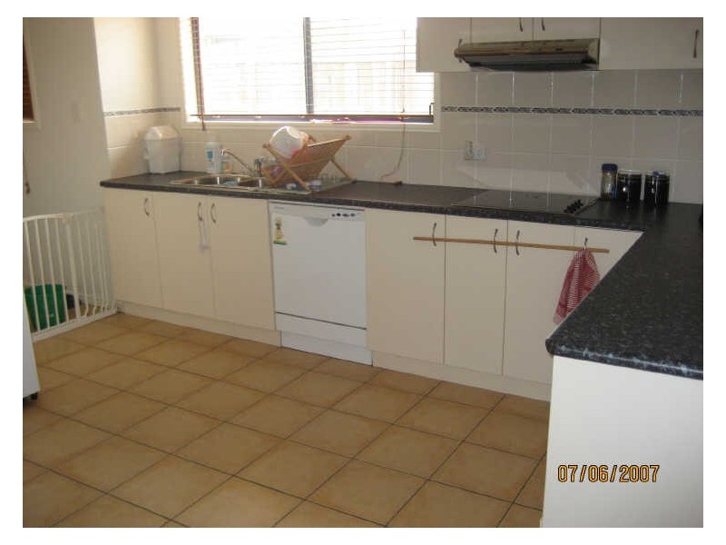 31 Glenn Street, Morayfield QLD 4506