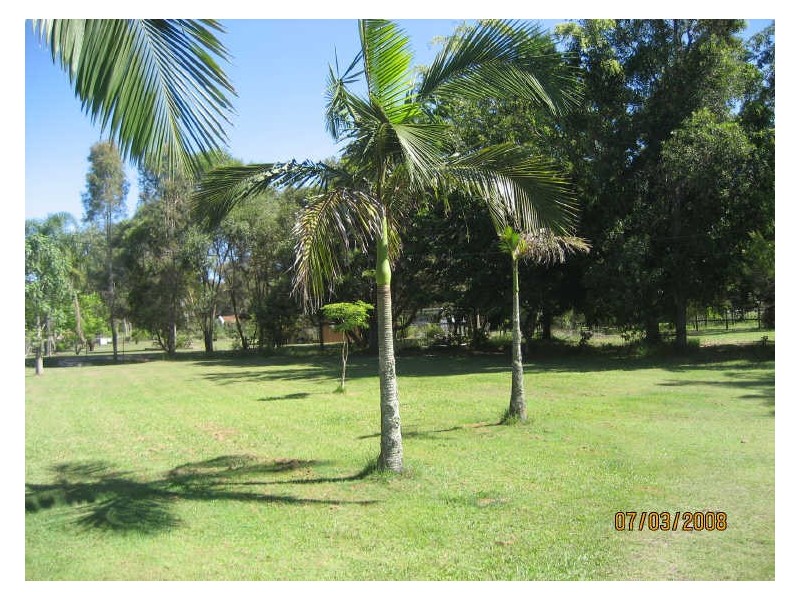 25 Bellay Road, Beachmere QLD 4510