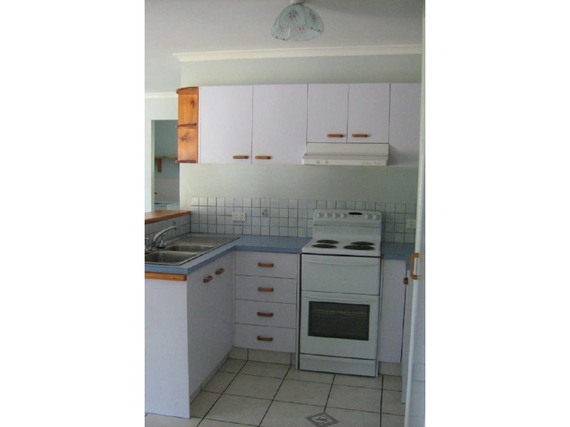 126 Pumicestone Road, Caboolture QLD 4510