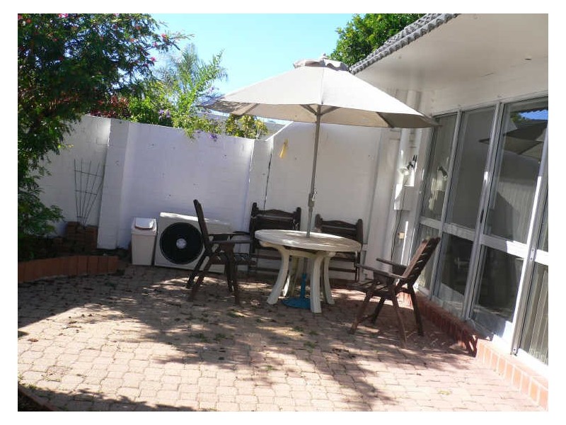 23a/16 Spinnaker Dr -Waterfront Place, Sandstone Point QLD 4511