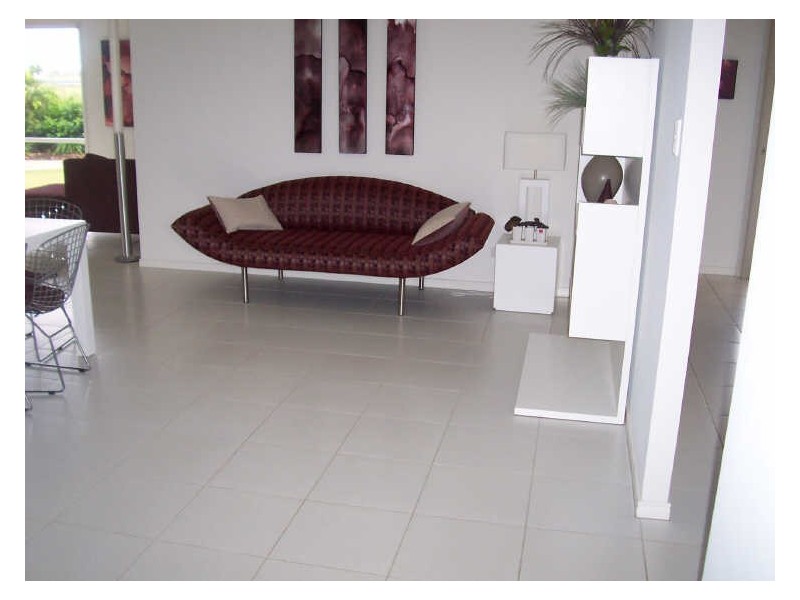 5 Briggs Drive, Caboolture QLD 4510